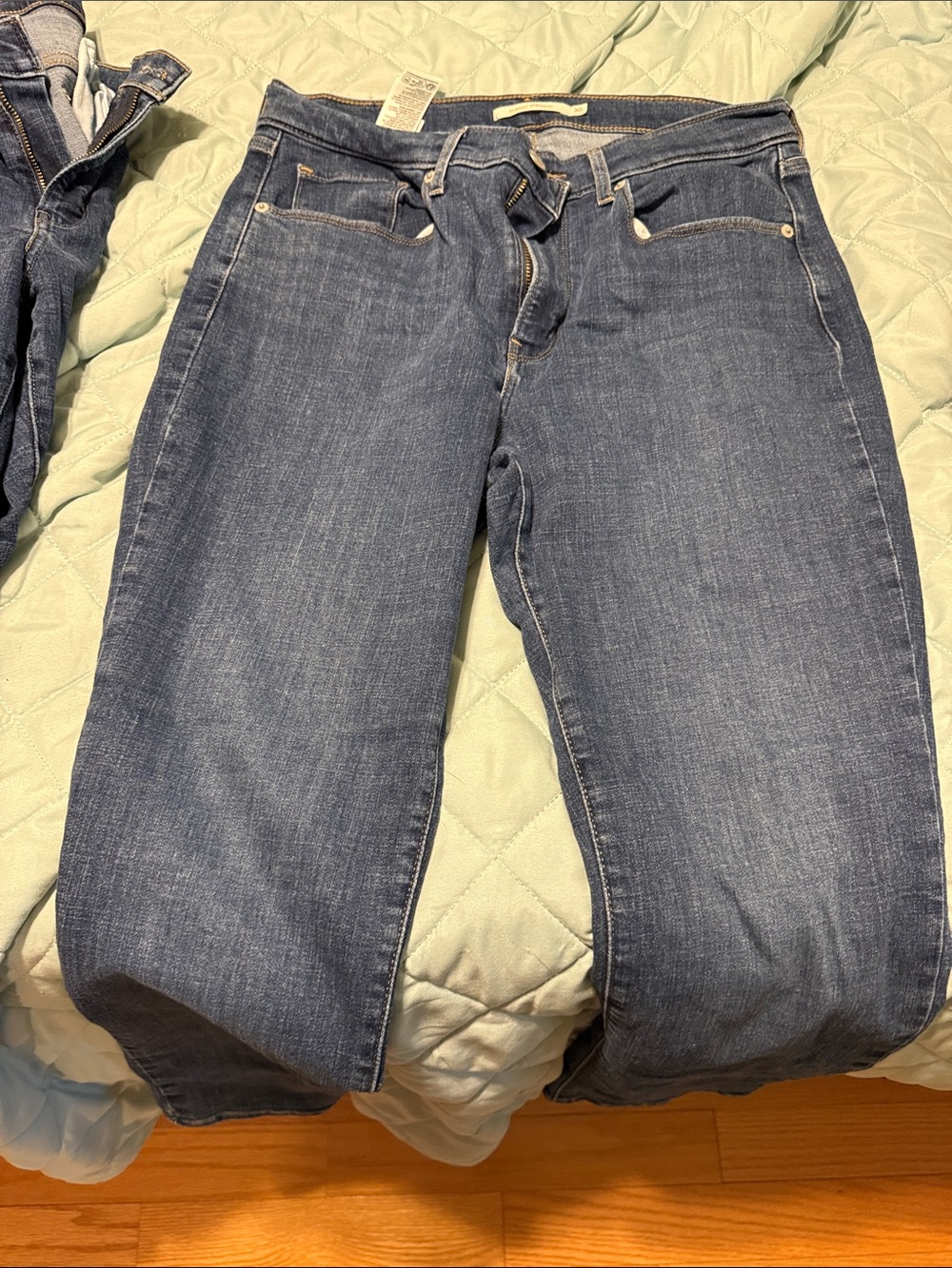 Levi's Straight-Leg Dark Blue Women's Jeans